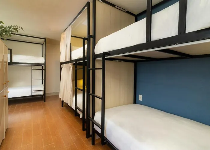 Dormitory Room Mixed